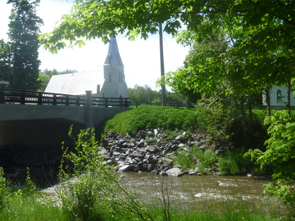 Rivière Niger près du Centre communautaire